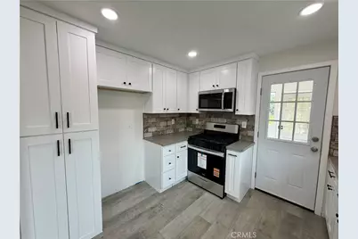 543 E 3rd Street, Azusa, CA 91702 - Photo 14