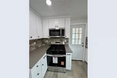 543 E 3rd Street, Azusa, CA 91702 - Photo 10