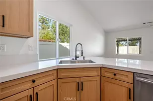 39888 Quigley Rd, Murrieta, CA 92562 - Photo 12