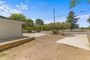 39664 Orchard, Cherry Valley, CA 92223 - Photo 6