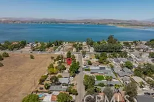 33051 Adelfa, Lake Elsinore, CA 92530 - Photo 2