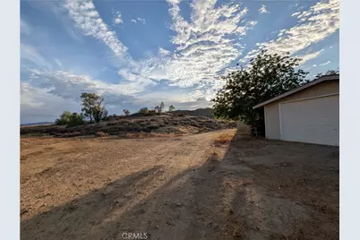 16690 Harris, Perris, CA 92570 - Photo 4