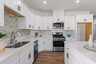 16277 Puesta Del Sol, Victorville, CA 92394 - Photo 8