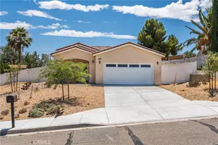 16277 Puesta Del Sol, Victorville, CA 92394 - Photo 2