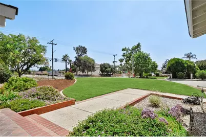 8288 Hillside Road, Rancho Cucamonga, CA 91701 - Photo 38