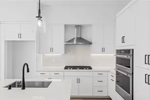 105 Moody, Irvine, CA 92618 - Photo 8
