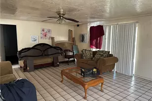 2125 W 11th, Santa Ana, CA 92703 - Photo 8