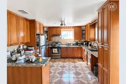 9758 Juniper, Fontana, CA 92335 - Photo 12