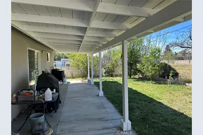 9758 Juniper, Fontana, CA 92335 - Photo 22