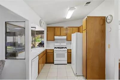 12471 Sage Grouse, Moreno Valley, CA 92555 - Photo 8