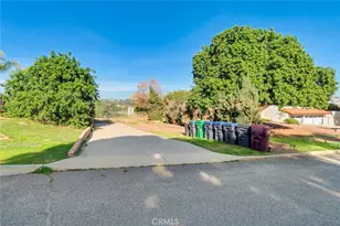 15750 Pounders, Riverside, CA 92504 - Photo 4