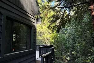 380 Dolly Varden, Lake Arrowhead, CA 92352 - Photo 2