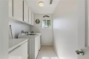 12329 Mimosa Ln, Riverside, CA 92503 - Photo 14