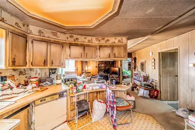 19175 Kailua, Adelanto, CA 92301 - Photo 16