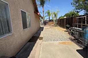 27423 Nottingham, Hemet, CA 92544 - Photo 20