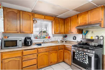 1859 Davidson, San Bernardino, CA 92411 - Photo 14