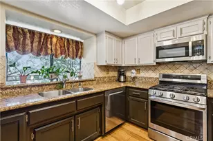 1255 Aleutian, Lake Arrowhead, CA 92352 - Photo 10