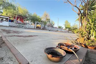 21751 Rogers, Perris, CA 92570 - Photo 8