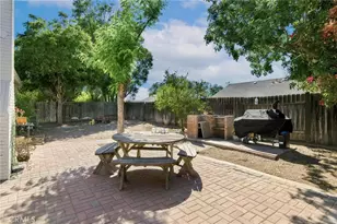 9249 Agave Pl, Riverside, CA 92503 - Photo 26