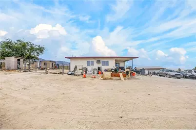 32787 Jagadon, Lucerne Valley, CA 92356 - Photo 20