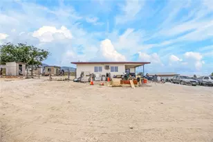 32787 Jagadon, Lucerne Valley, CA 92356 - Photo 20