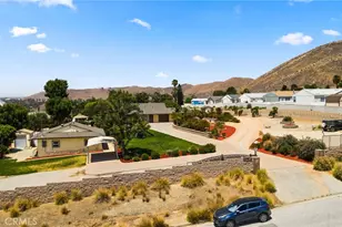 8931 Granite Hill, Jurupa Valley, CA 92509 - Photo 68