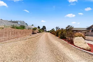 8931 Granite Hill, Jurupa Valley, CA 92509 - Photo 56