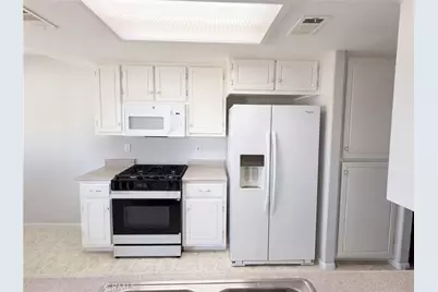 9712 Nipa, California City, CA 93505 - Photo 2