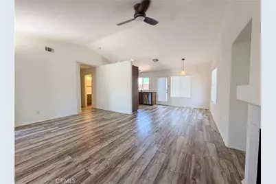 22125 Country Hills, Wildomar, CA 92595 - Photo 6