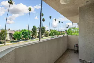 19350 Sherman Way, Reseda, CA 91335 - Photo 24