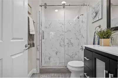 19350 Sherman Way #201, Reseda, CA 91335 - Photo 22