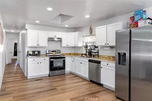 32900 Riverside Dr, Lake Elsinore, CA 92530 - Photo 12