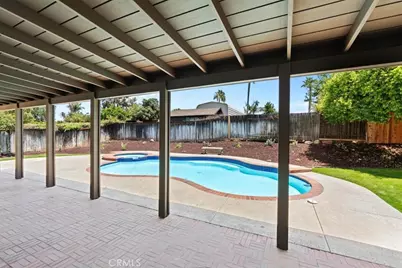 2463 Falling Oak, Riverside, CA 92506 - Photo 28