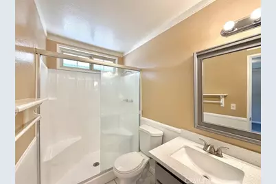 8938 Evergreen, Hesperia, CA 92345 - Photo 14
