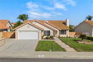 29264 Cool Creek Dr, Menifee, CA 92586 - Photo 2