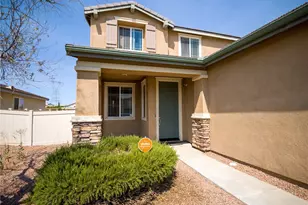 16620 Desert Lily, Victorville, CA 92394 - Photo 2
