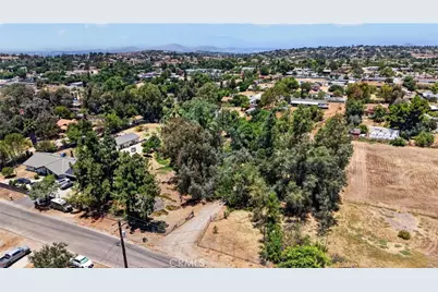 18666 Bert Road, Riverside, CA 92508 - Photo 64