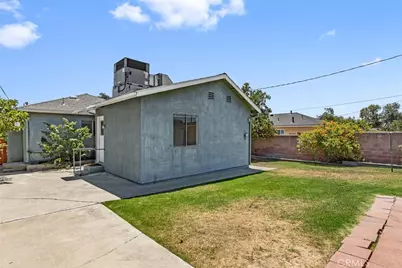 697 N 8th Avenue, Upland, CA 91786 - Photo 40