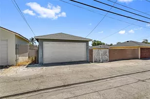 697 N 8th Ave, Upland, CA 91786 - Photo 38