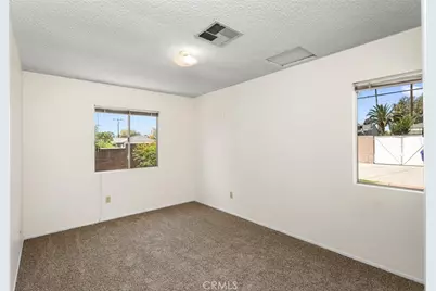 697 N 8th Avenue, Upland, CA 91786 - Photo 16
