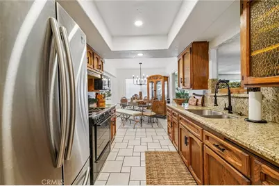 9929 Claremont, Bloomington, CA 92316 - Photo 14
