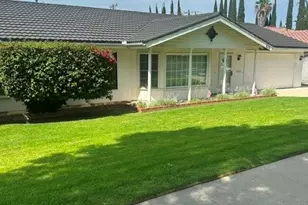 415 E Kendall St, Corona, CA 92879 - Photo 1