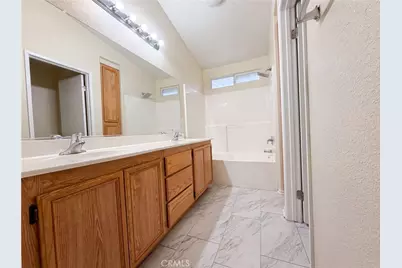 18792 Dogwood Court, Adelanto, CA 92301 - Photo 12