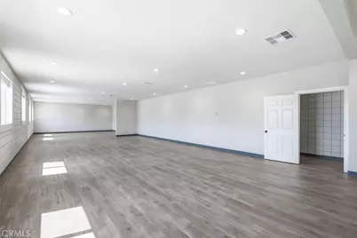 247 E Highland, San Bernardino, CA 92404 - Photo 24