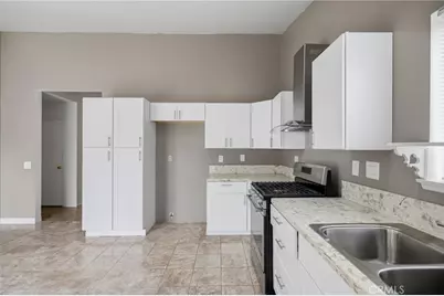 5847 Central Avenue, Riverside, CA 92504 - Photo 10