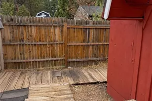 440 E Meadow, Big Bear City, CA 92314 - Photo 8