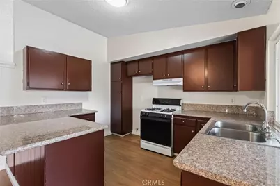 6377 La Mirada Way, Riverside, CA 92504 - Photo 10