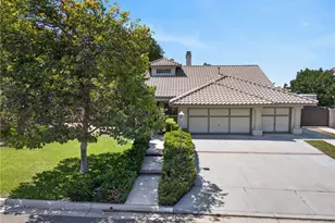 11321 Breithorn Ct, Riverside, CA 92503 - Photo 6