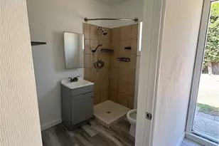 805 Merrett Dr, Pasadena, CA 91104 - Photo 16