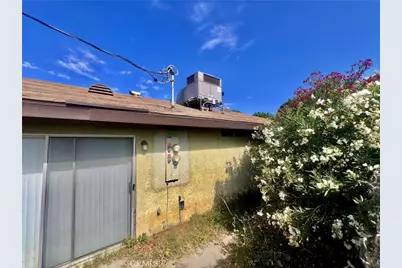 17352 Valencia, Fontana, CA 92335 - Photo 14